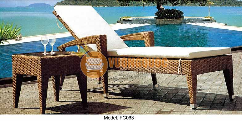 Bàn bể bơi ngoài trời hiện đại ZXFC063BS-1